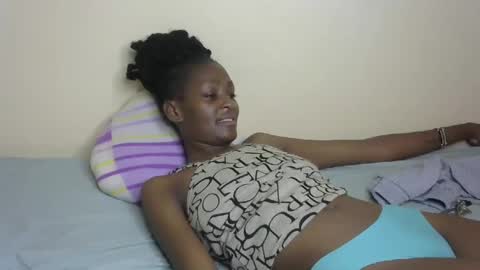 Snapshot of sexxy_bum23 chatting on 02.07.25 sexxy bum online show from 02.07.25