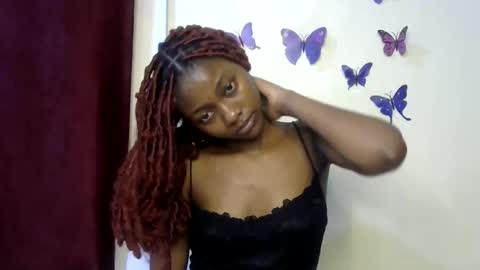 Snapshot of sexxy_divaa chatting on 05.22.26 vicky online show from 05.22.26