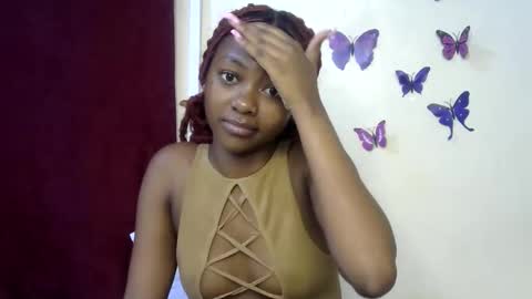 Snapshot of sexxy_divaa chatting on 05.26.26 vicky online show from 05.26.26