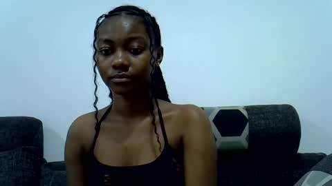 Snapshot of sexxy_divaa chatting on 06.16.26 vicky online show from 06.16.26