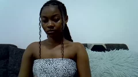 Snapshot of sexxy_divaa chatting on 06.16.26 vicky online show from 06.16.26