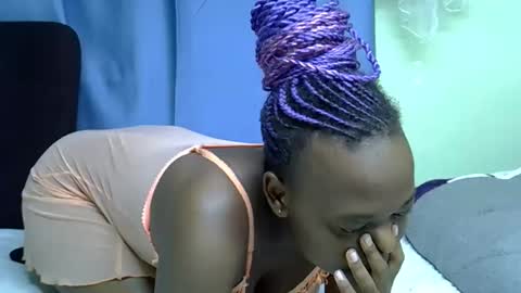African Queen online show from 04.21.26