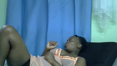 African Queen online show from 04.30.26