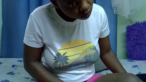 Snapshot of sexxybuttie chatting on 05.18.26 African Queen online show from 05.18.26
