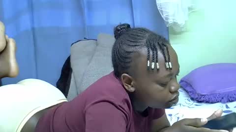 Snapshot of sexxybuttie chatting on 06.06.26 African Queen online show from 06.06.26