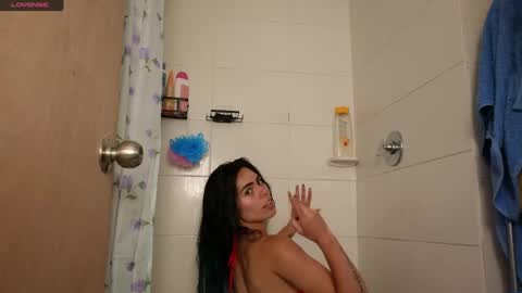  Angie   online show from 04.29.26