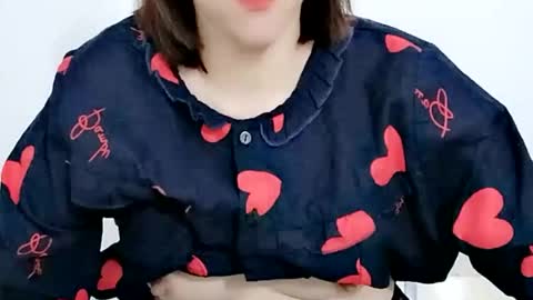 Snapshot of sexy8685 chatting on 10.31.25 sexy8685 online show from 10.31.25