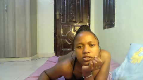 Snapshot of sexy_ariana_2 chatting on 02.07.25 Ariana online show from 02.07.25