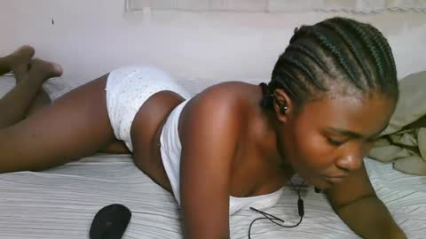 Snapshot of sexy_banice chatting on 07.14.26 sexy_banice online show from 07.14.26
