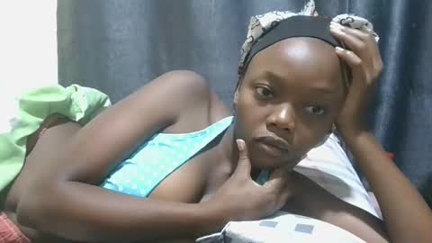 sexy_banny21 online show from 02.10.26