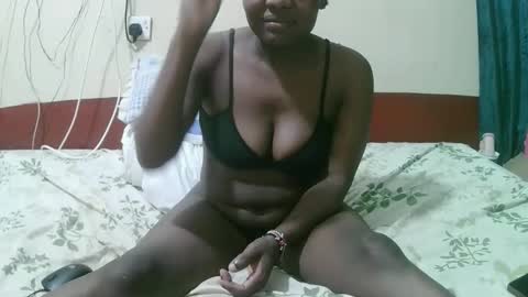 sexy_bbae online show from 10.30.25