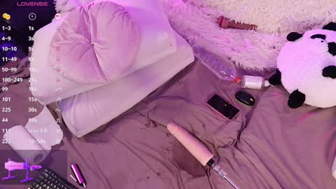 Lina online show from 02.21.25