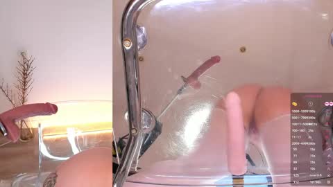 Snapshot of sexy_blonde_doll chatting on 05.14.26 Lina online show from 05.14.26