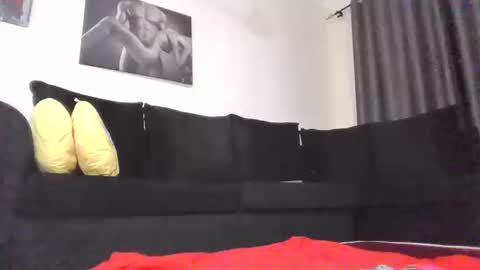 liya online show from 10.21.25