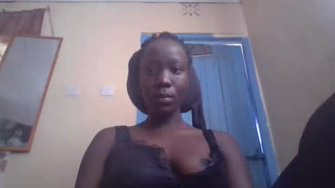 sexy_butty01 online show from 09.10.25