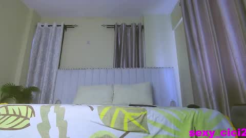 foxxy sweets online show from 11.21.25