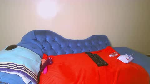 foxxy sweets online show from 04.08.26