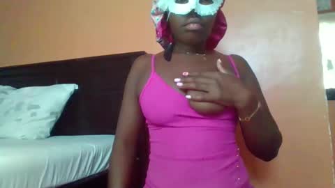 Snapshot of sexy_daniellah chatting on 03.26.26 daniella online show from 03.26.26