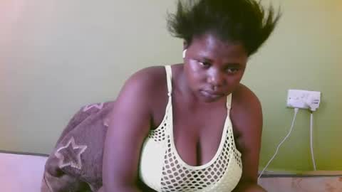 Snapshot of sexy_divana chatting on 02.22.25 sexy_divana online show from 02.22.25