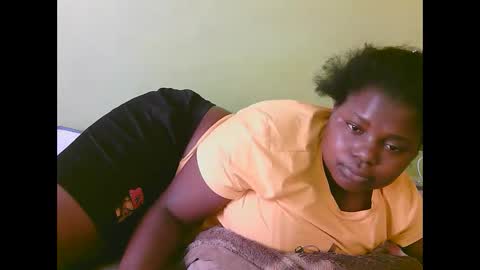 Snapshot of sexy_divana chatting on 02.23.25 sexy_divana online show from 02.23.25