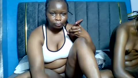 Snapshot of sexy_divas55 chatting on 07.19.26 sexy_divas55 online show from 07.19.26