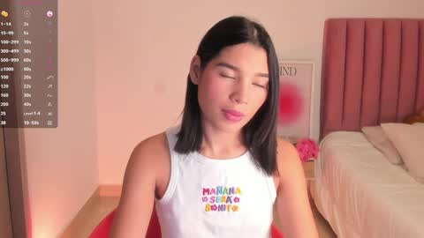 Snapshot of sexy_dreams19 chatting on 01.29.25 My name is Keyty H. Welcome  online show from 01.29.25