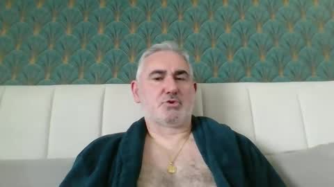 Antonio online show from 04.09.26