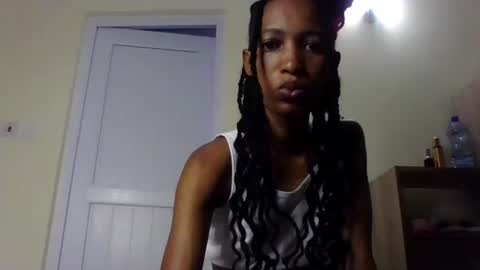 Snapshot of sexy_janny chatting on 09.24.25 Janny online show from 09.24.25