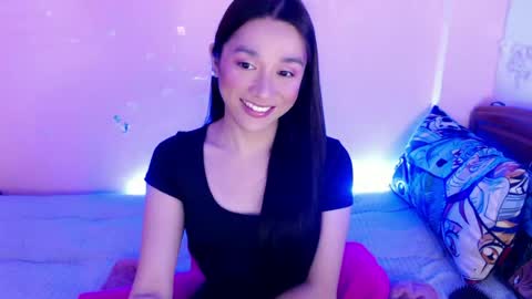 Snapshot of sexy_kitty699 chatting on 06.18.26 Kathy online show from 06.18.26