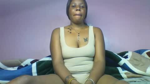 Snapshot of sexy_lisa_maya_ chatting on 03.28.26 LISA online show from 03.28.26