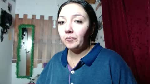 sexy lolas online show from 01.06.25