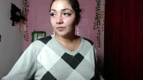 sexy lolas online show from 02.28.25