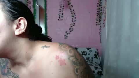 sexy lolas online show from 03.11.25