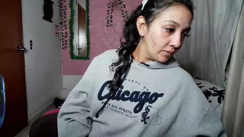 sexy lolas online show from 09.17.25