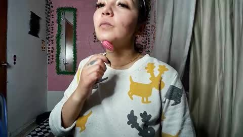 sexy lolas online show from 10.26.25