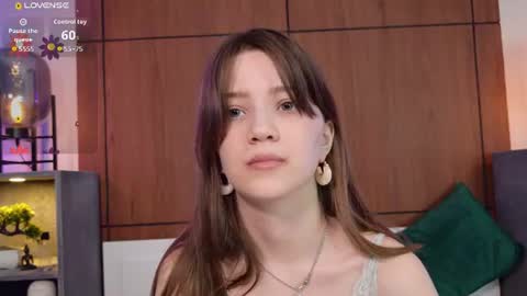 Snapshot of sexy_me_bb chatting on 07.21.26 Alison online show from 07.21.26