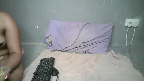 sexy_midnight1 online show from 03.17.26