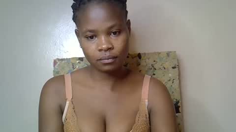 Molyne online show from 04.30.26