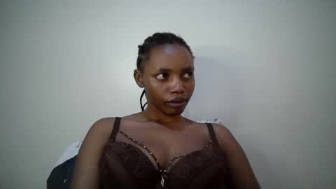 Snapshot of sexy_muna2 chatting on 05.04.26 sexy_muna2 online show from 05.04.26