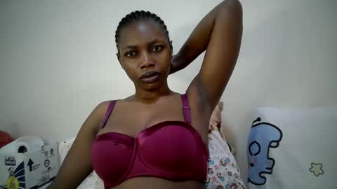 Snapshot of sexy_muna2 chatting on 06.06.26 sexy_muna2 online show from 06.06.26