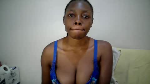 sexy_muna2 online show from 06.18.26