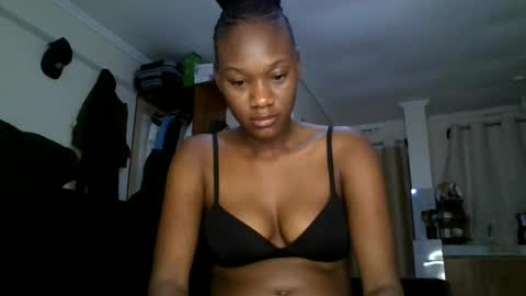 Nyla online show from 07.27.26