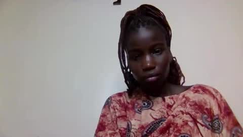 Snapshot of sexy_petittie chatting on 09.12.25 sexy_petittie online show from 09.12.25