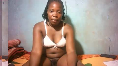 Snapshot of sexy_sandrah chatting on 09.24.25 sexy_sandrah online show from 09.24.25