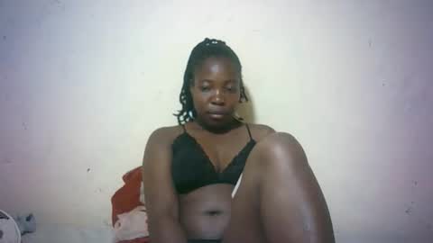 Snapshot of sexy_sandrah chatting on 10.07.25 sexy_sandrah online show from 10.07.25