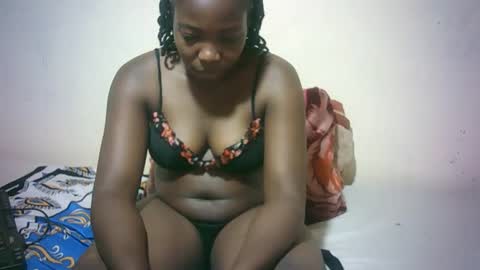 Snapshot of sexy_sandrah chatting on 10.31.25 sexy_sandrah online show from 10.31.25