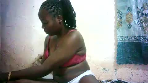 Snapshot of sexy_sandrah chatting on 07.05.26 sexy_sandrah online show from 07.05.26