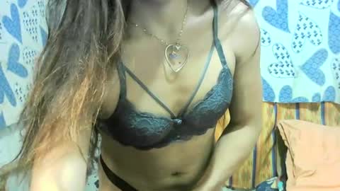 Snapshot of sexy_scarlet69 chatting on 07.22.26 scarlet online show from 07.22.26