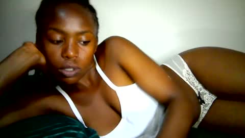 sexy_skyllah online show from 08.07.26