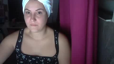 Snapshot of sexy_slimm25 chatting on 11.05.25 Slimm online show from 11.05.25